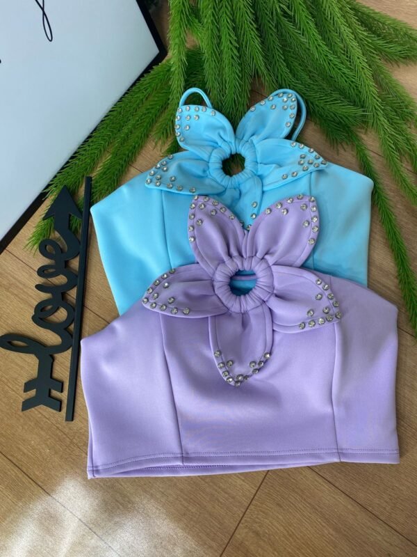 Cropped Max Flower